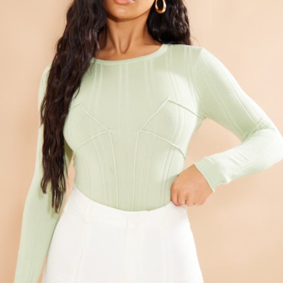 PrettyLittleThing Green Contrast Binding Knit Bodysuit - Picture 2 of 9